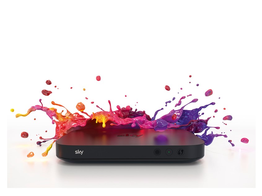 illustration of splash, colour, liquid, product, droplet, multicoloured, technology, abstract, digital, digital sculpture, eruption, product, reflection, studio, lighting, CGI, 3D, brand, advertising, editorial, masculine, tech, animation,