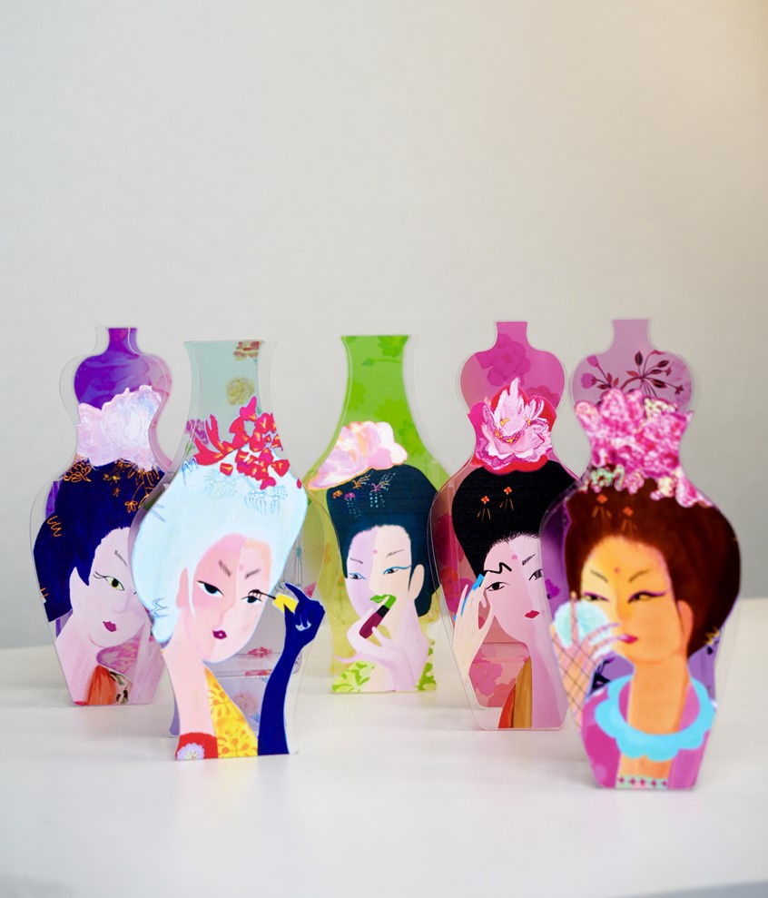 illustration of My original illustration creation. The illustration is from the makeup version of the flower maid. Acrylic material, double-sided pattern design, light transmission. An art vase with oriental cultural heritage.